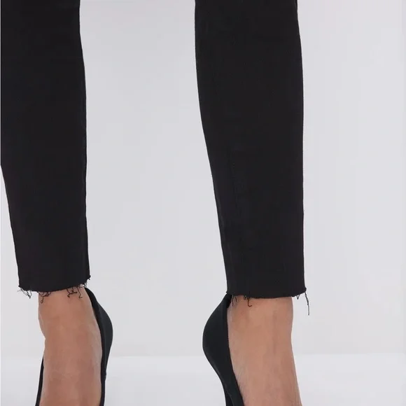 Good Petite Skinny Never Fade Jeans - Picture 4 of 6